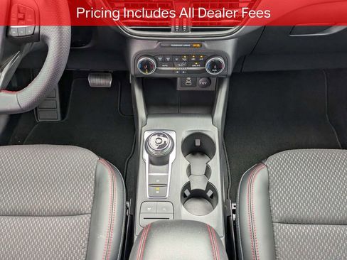 Used 2025 Ford Escape ST-Line FWD image 19