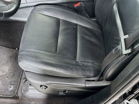 Used 2018 Jeep Grand Cherokee Limited image 19