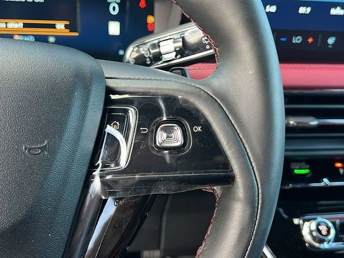 New 2025 Lincoln Corsair Reserve w/ Jet Appearance Package image 17