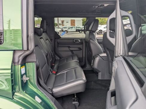 Used 2025 Ford Bronco Outer Banks image 16