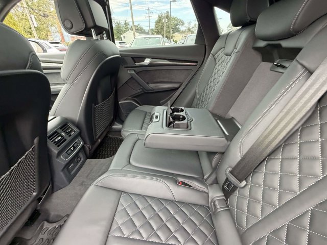 Used 2023 Audi SQ5 Premium Plus w/ Premium Plus Package AWD/4WD image 12