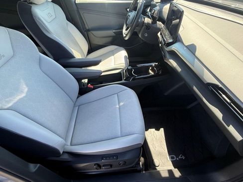 Used 2022 Volkswagen ID.4 Pro S w/ Gradient Package image 20