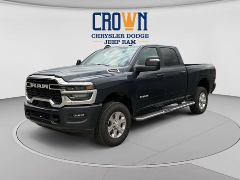 Used 2026 RAM 2500 Big Horn AWD/4WD image 7
