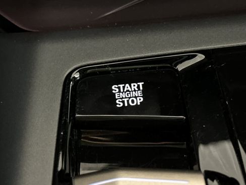 Used 2025 BMW X3 xDrive30i w/ Convenience Package image 22