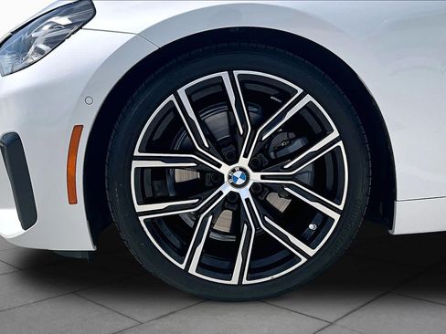 Used 2023 BMW 230i Coupe w/ Premium Package RWD image 9