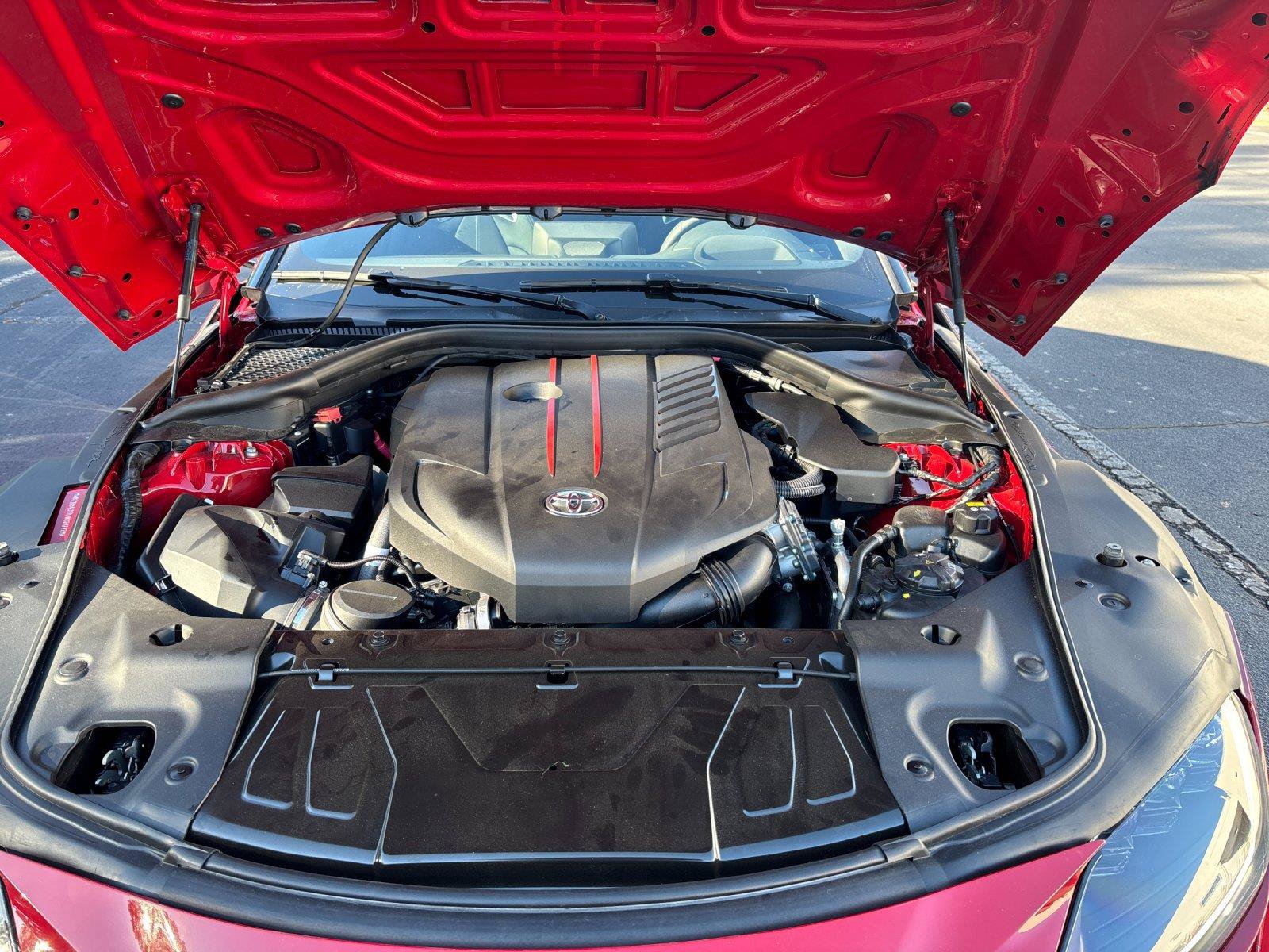 Used 2020 Toyota Supra Launch Edition w/ Driver Assist Package RWD image 9