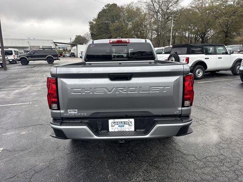 Used 2024 Chevrolet Colorado LT w/ LT Convenience Package image 4