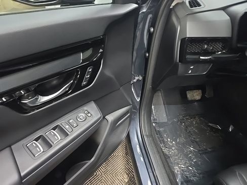 Used 2024 Honda CR-V EX-L image 28