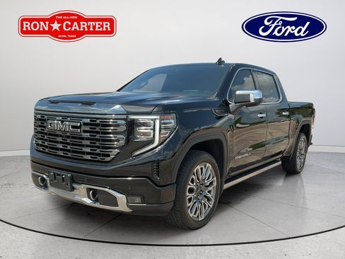 Used 2024 GMC Sierra 1500 Denali Ultimate AWD/4WD image 3