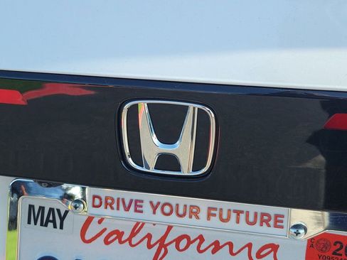 Used 2025 Honda Accord LX image 28