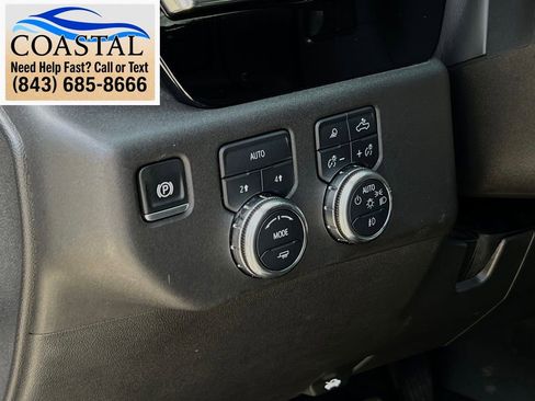 Used 2025 GMC Sierra 1500 SLT AWD/4WD image 9