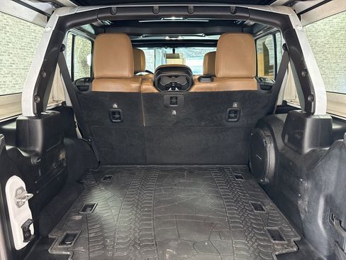 Used 2020 Jeep Wrangler Unlimited Rubicon image 13