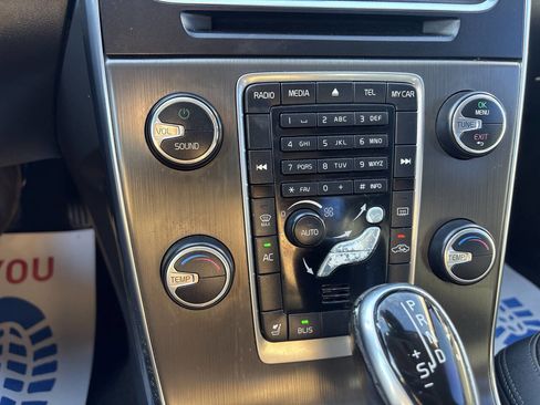 Used 2014 Volvo S60 T5 image 28