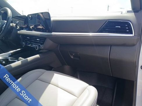 Used 2026 Chevrolet Tahoe LT w/ Comfort Package RWD image 19