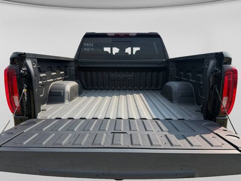 New 2026 GMC Sierra 1500 AT4 w/ AT4 Premium Package AWD/4WD image 38
