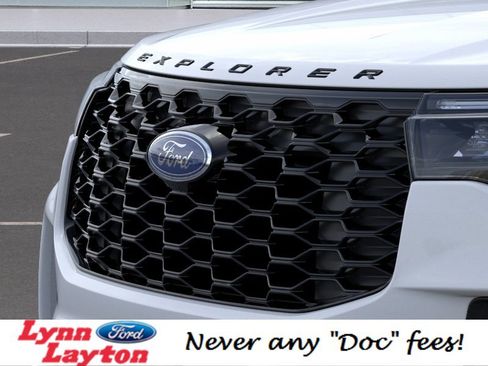 New 2026 Ford Explorer ST-Line RWD image 17