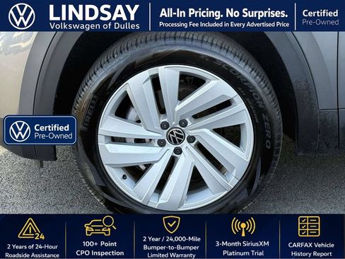 Certified 2023 Volkswagen Atlas Cross Sport SE FWD image 9