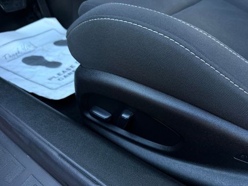 Used 2018 Chevrolet Camaro LT image 24