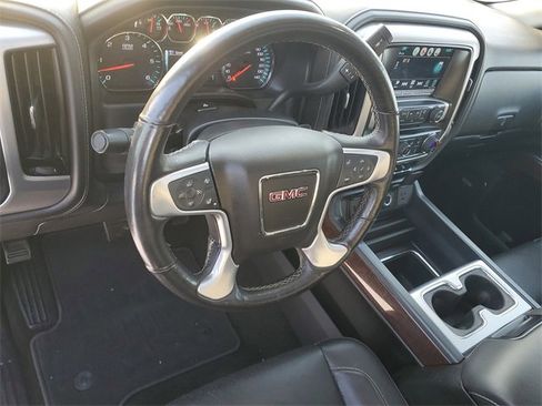 Certified 2017 GMC Sierra 2500 SLT image 19