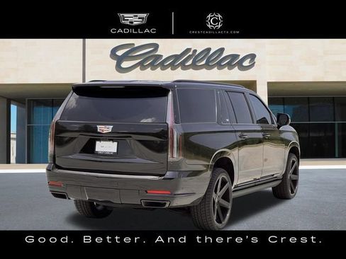 Certified 2025 Cadillac Escalade ESV Sport AWD/4WD image 3