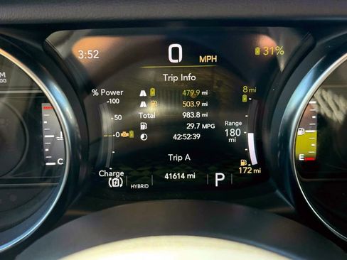 Used 2022 Jeep Wrangler Unlimited Sahara w/ Cold Weather Group image 23