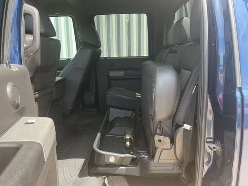 Used 2011 Ford F250 Lariat w/ Lariat Interior Pkg AWD/4WD image 20