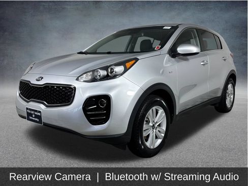 Used 2017 Kia Sportage LX AWD/4WD image 3