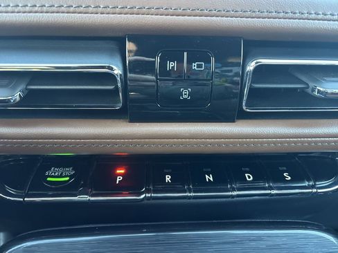 Certified 2021 Lincoln Nautilus Reserve w/ Cargo Utility Package image 26