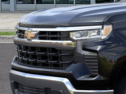 Used 2026 Chevrolet Silverado 1500 LT RWD image 14