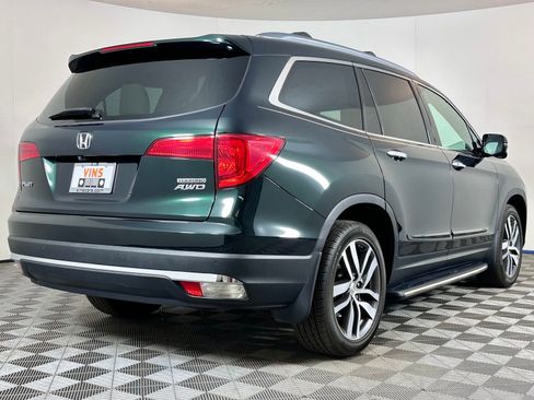 Used 2017 Honda Pilot Touring image 6