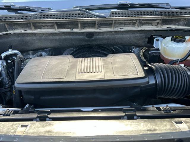 Used 2025 GMC Yukon XL Elevation AWD/4WD image 25