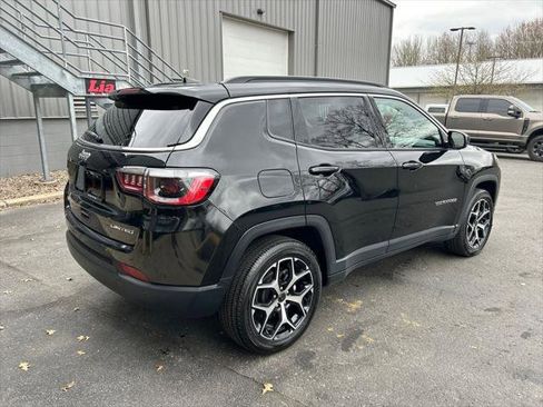 Certified 2025 Jeep Compass Limited AWD/4WD image 4