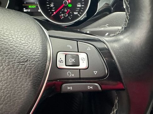 Used 2016 Volkswagen Jetta SEL Premium FWD image 35