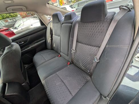 Used 2017 Nissan Altima 2.5 S w/ Power Driver Seat Package FWD image 18