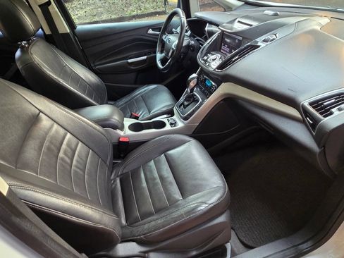 Used 2013 Ford C-MAX SEL FWD image 29