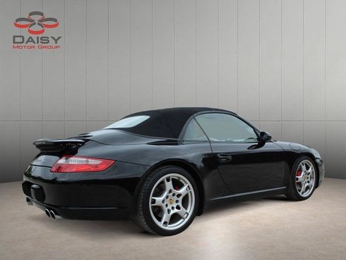 Used 2006 Porsche 911 Carrera S RWD image 5