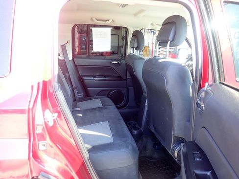 Used 2016 Jeep Patriot Sport w/ Power Value Group AWD/4WD image 25