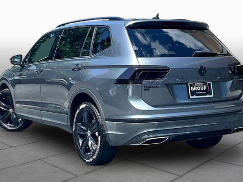 Used 2019 Volkswagen Tiguan SEL Premium AWD/4WD image 12
