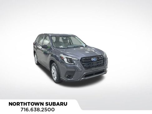 Used 2023 Subaru Forester image 1