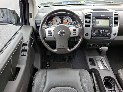 Used 2019 Nissan Frontier PRO-4X w/ Pro-4x Luxury Package image 19