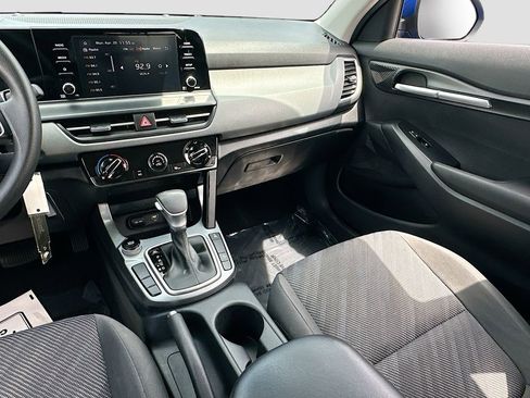 Certified 2024 Kia Seltos LX image 21