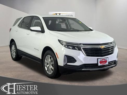 Used 2023 Chevrolet Equinox LT w/ LPO, Floor Liner Package AWD/4WD image 1