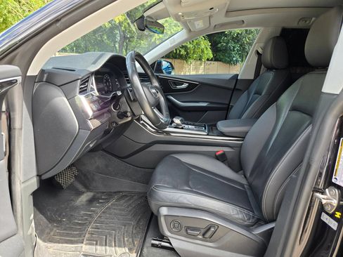 Used 2021 Audi Q8 Premium Plus AWD/4WD image 10