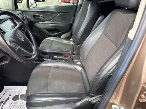 Used 2019 Buick Encore Preferred image 21