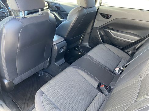 Used 2024 Subaru Crosstrek 2.0i Premium image 20