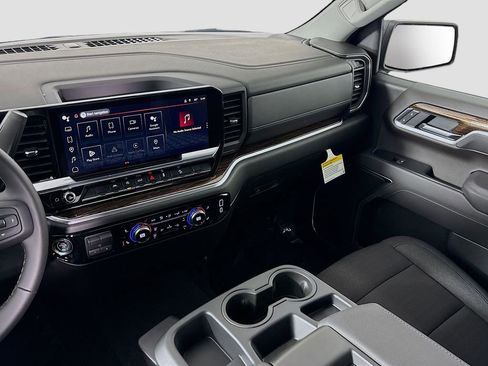 New 2026 GMC Sierra 1500 Elevation image 22