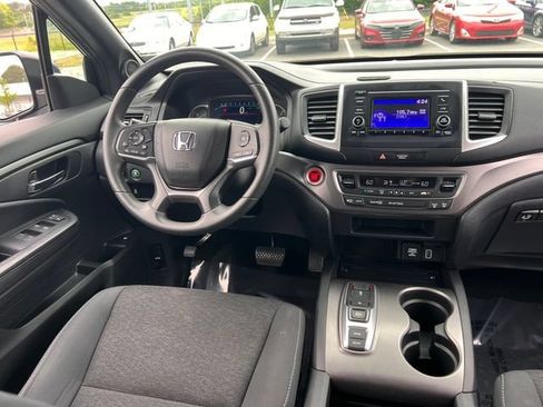 Used 2019 Honda Passport Sport image 16