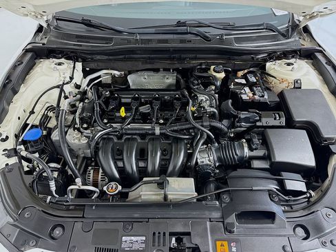 Used 2018 MAZDA MAZDA3 Touring image 29