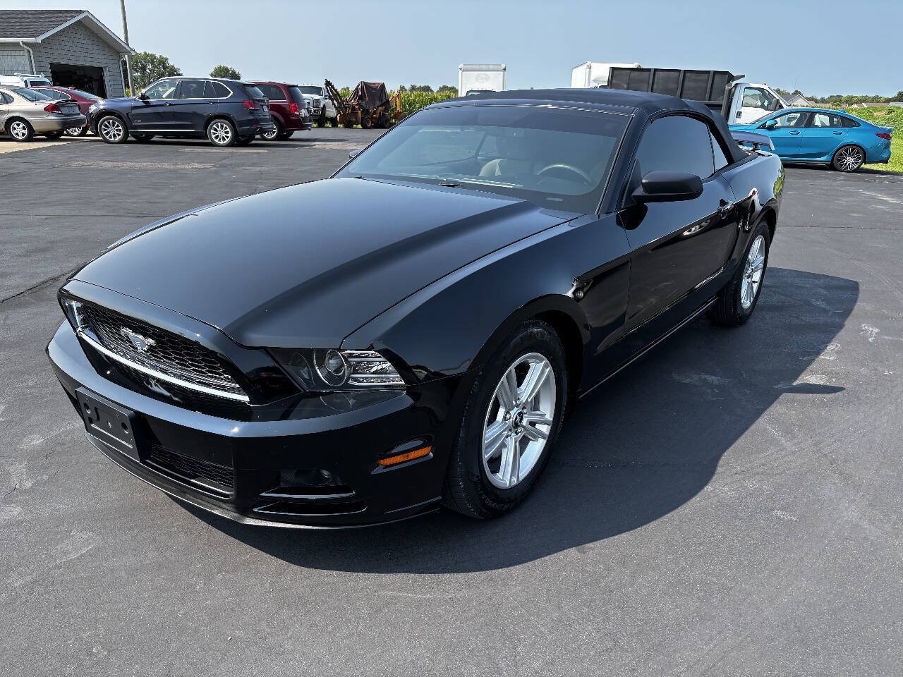 Used 2014 Ford Mustang Convertible w/ Equipment Group 102A RWD image 8