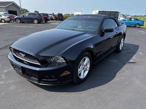 Used 2014 Ford Mustang Convertible w/ Equipment Group 102A RWD image 8